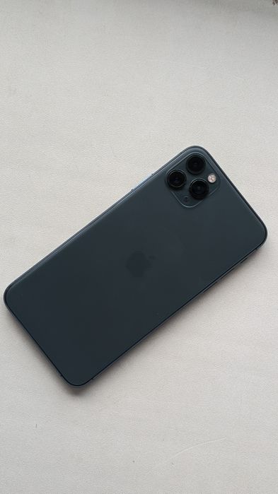 iPhone 11 Pro Max зелёный идеал