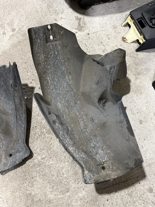 Задние Подкрыльники на BMW e36