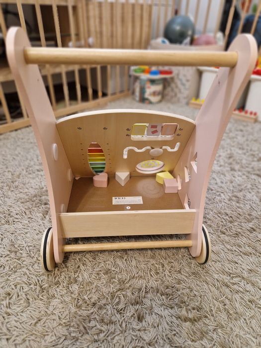 Antemergator lemn cu activitati