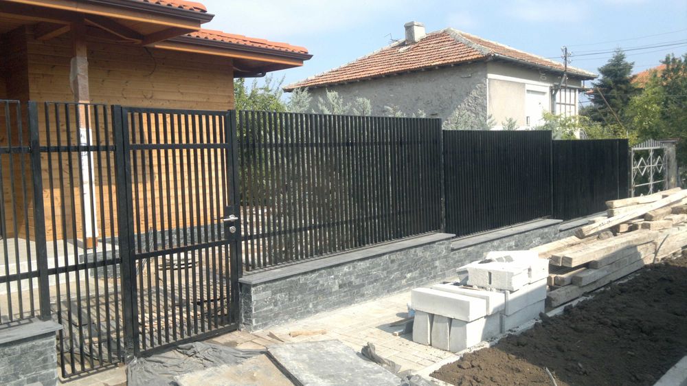 Дворни Врати и Порти