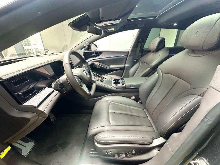 Элегантные б/у автомобили из Китая по низкой цене