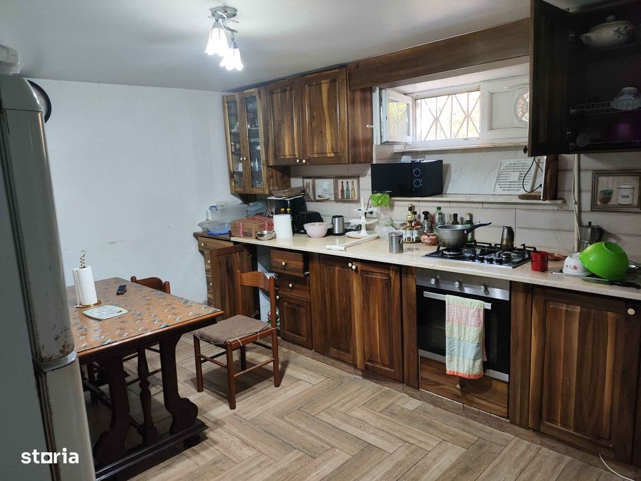 Apartament la vila bacau