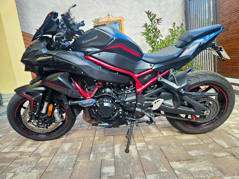 Kawasaki zH2 compresor