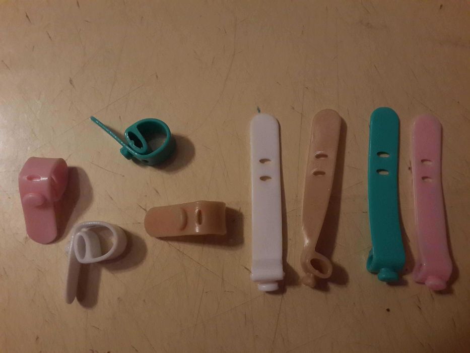 Силиконовые стяжки.