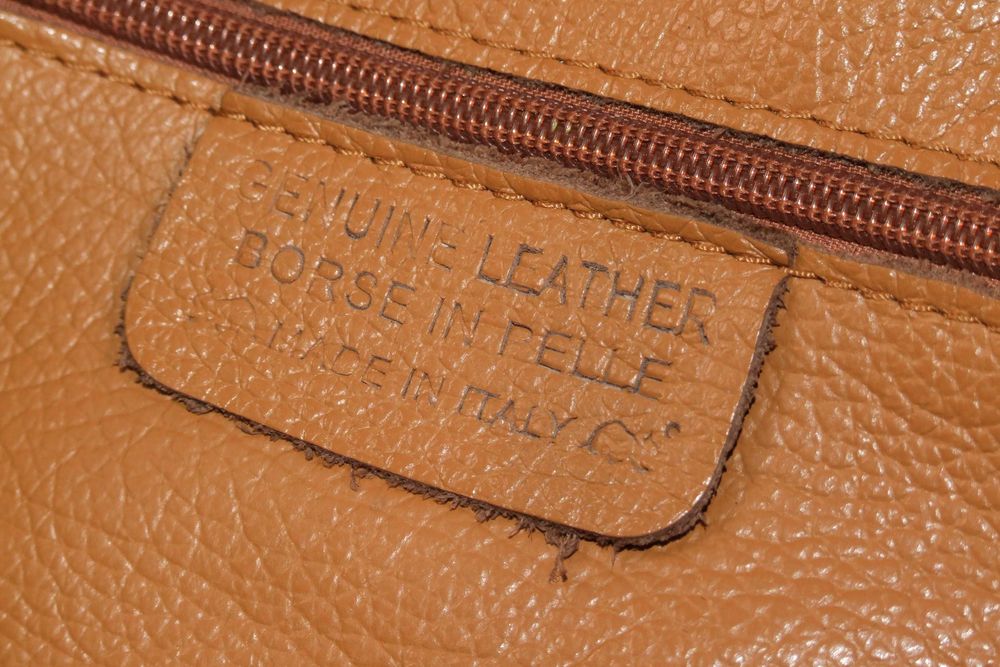 Geanta piele naturala, Made in Italy, moderna, generoasa, NOUA