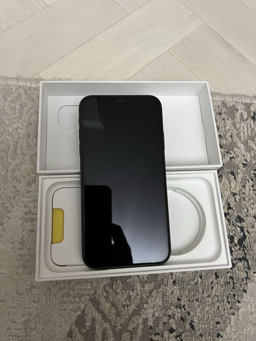 IPhone 11 / 64gb