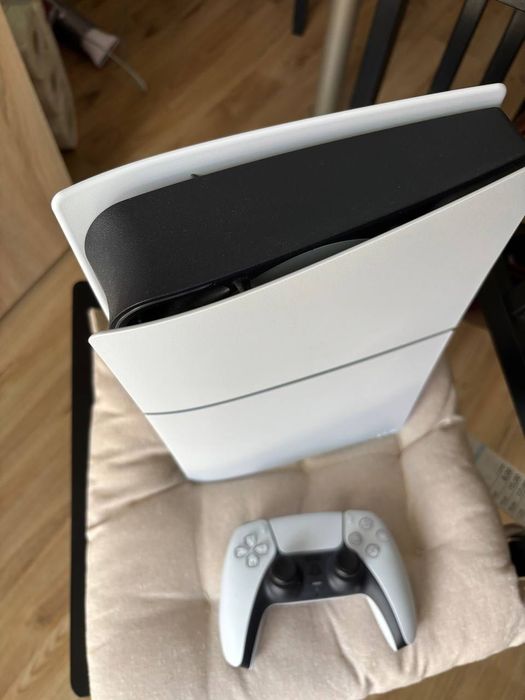 PlayStation 5 Slim - Digital Edition с гаранция