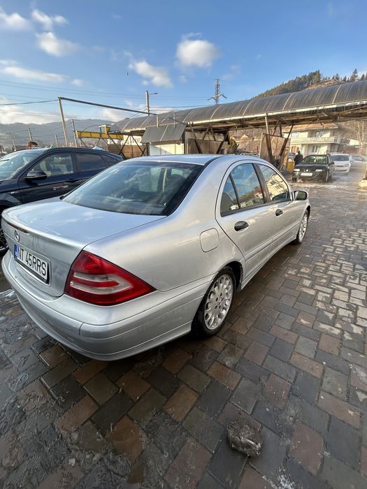 mercedes c class 220