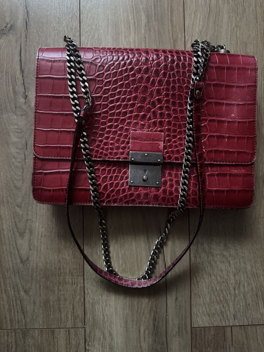 Geanta Mussete eleganta din piele