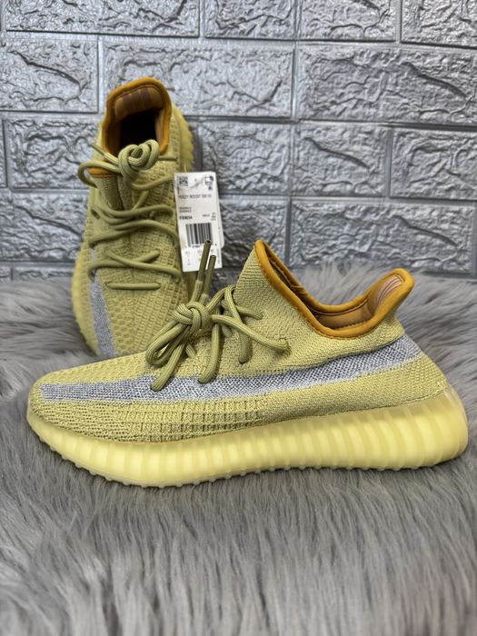 Yeezy 350 v2 Marsh