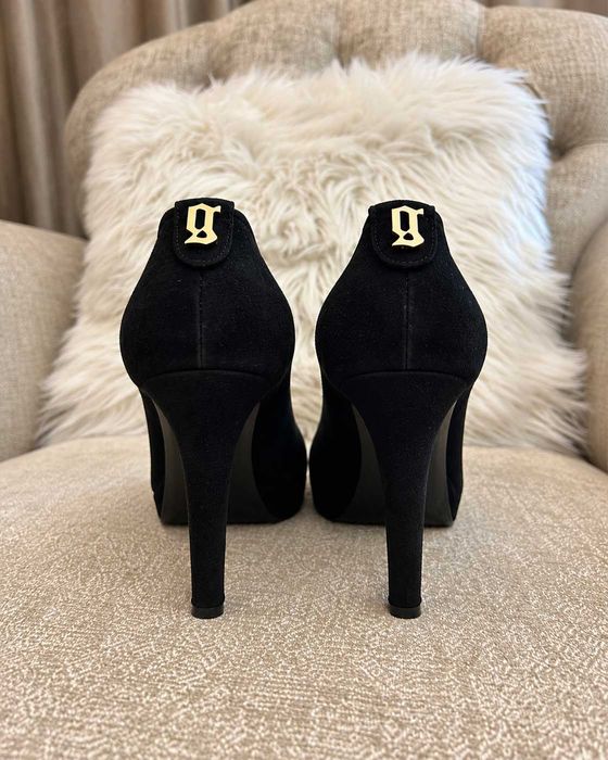 Pantofi John Galliano, mărimea 39, negri, piele întoarsă, toc înalt