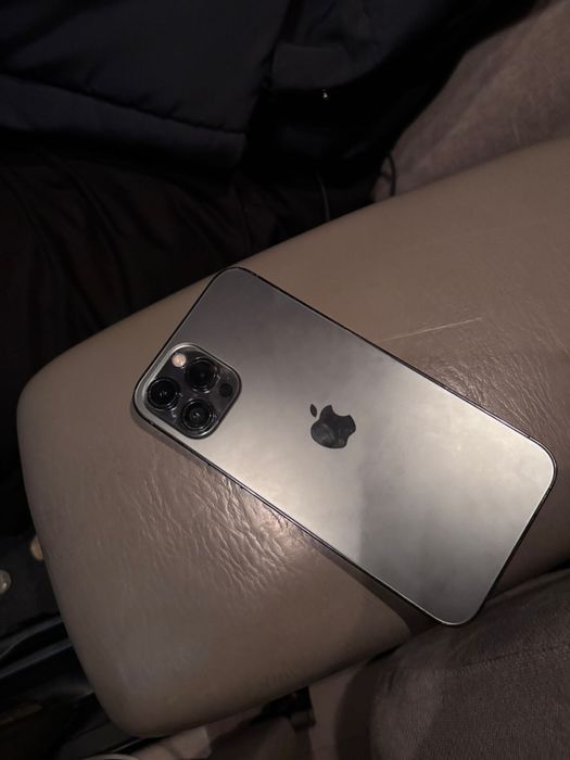 Продается iphone 12 pro max