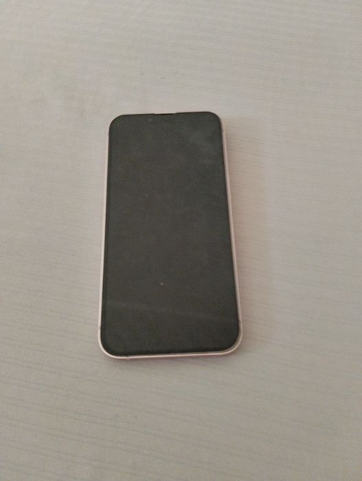 Продам iPhone 13