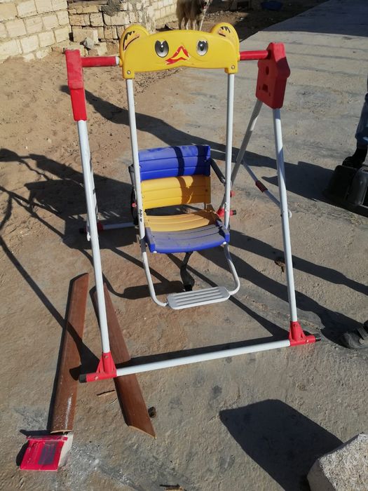 Продается бу детская качеля