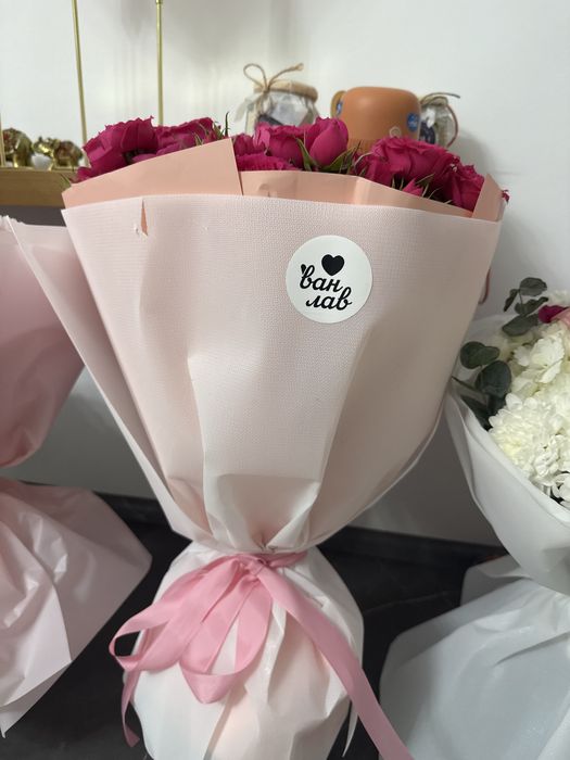 Букет кустовых роз