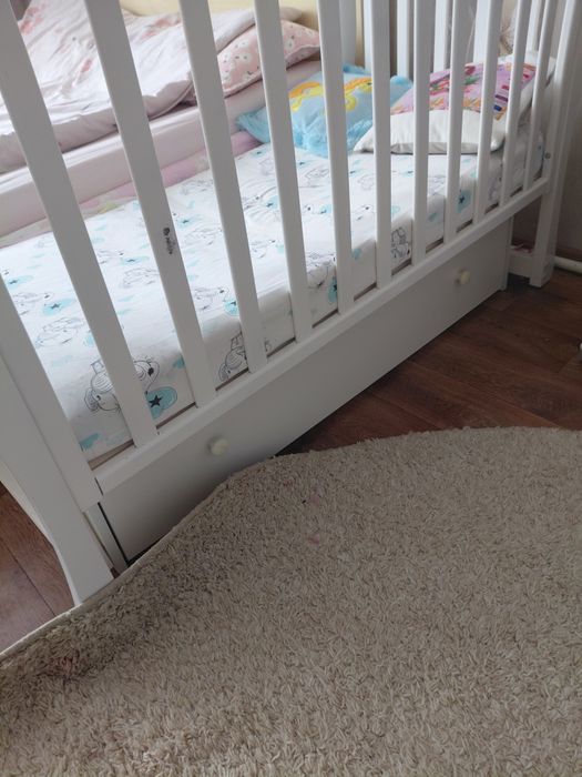 Продам детский кровать,манеж