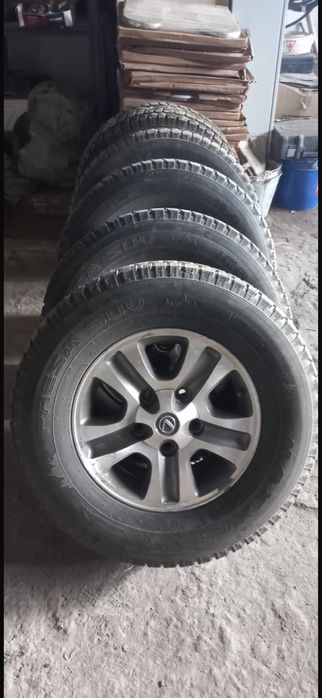 Продам диски на lexus 470