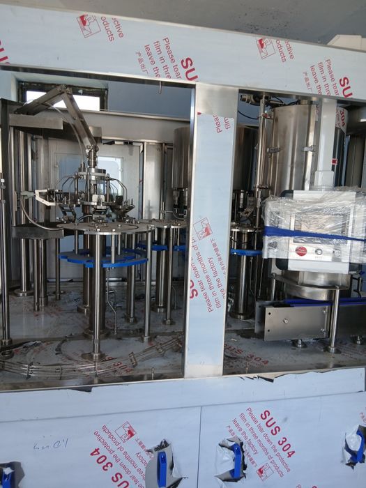 Suv qadoqlash linyasi ovtomat 05,1,1,5litrli