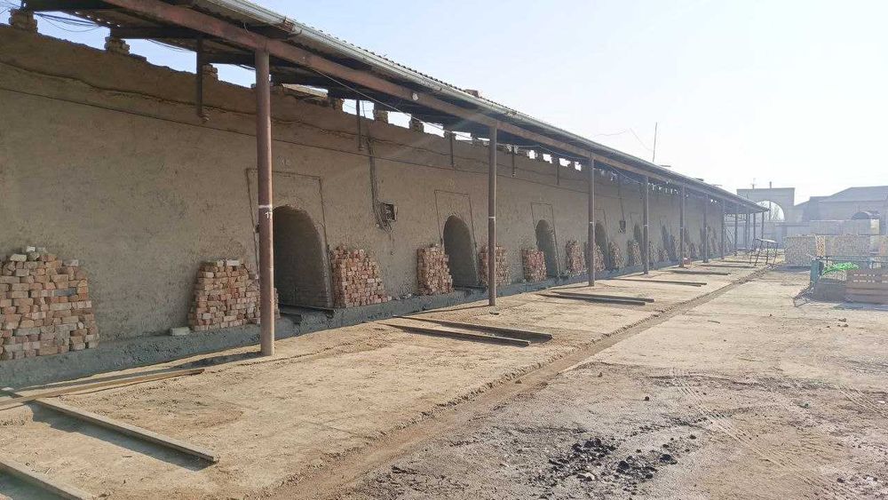 Действующий кирпичный завод с карьером, 1,96 га + 3,4 га