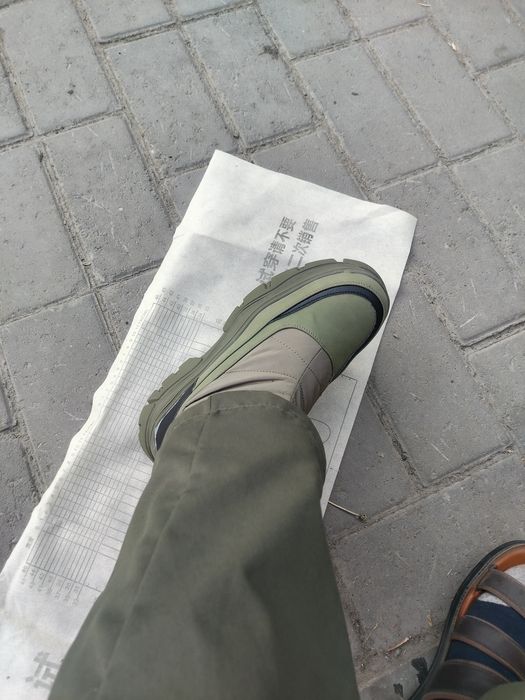 Продам мужскую обувь