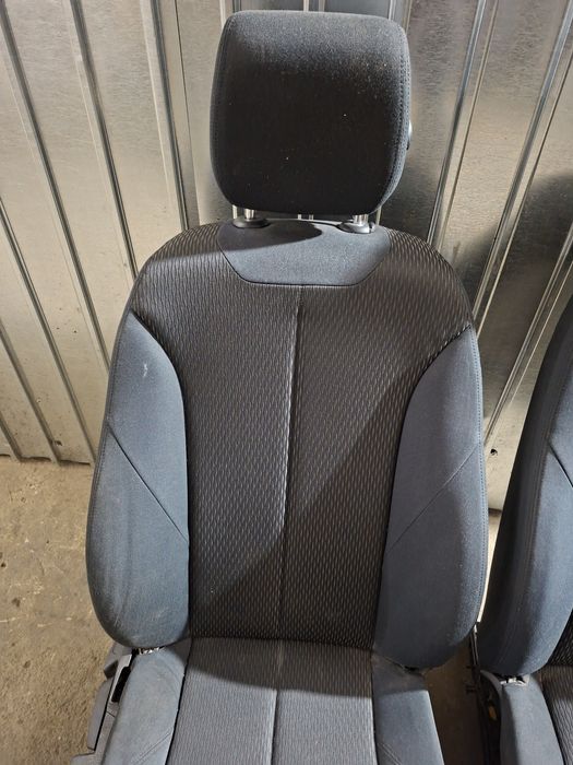 Set scaune fata BMW F30 F31 in stare foarte buna