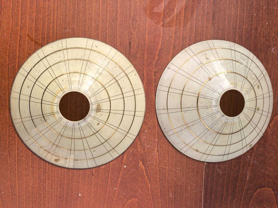 Продавам Резервни абажури и стъкла за настолни лампи, полилеи