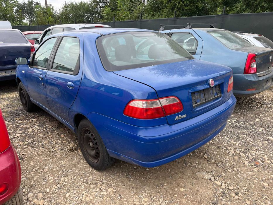 Dezmembrez Fiat Albea facelift 2008 1,4 benzina albastru
