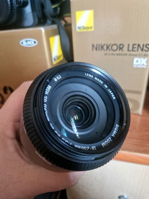 Nikon D5200 cu 2 obiective