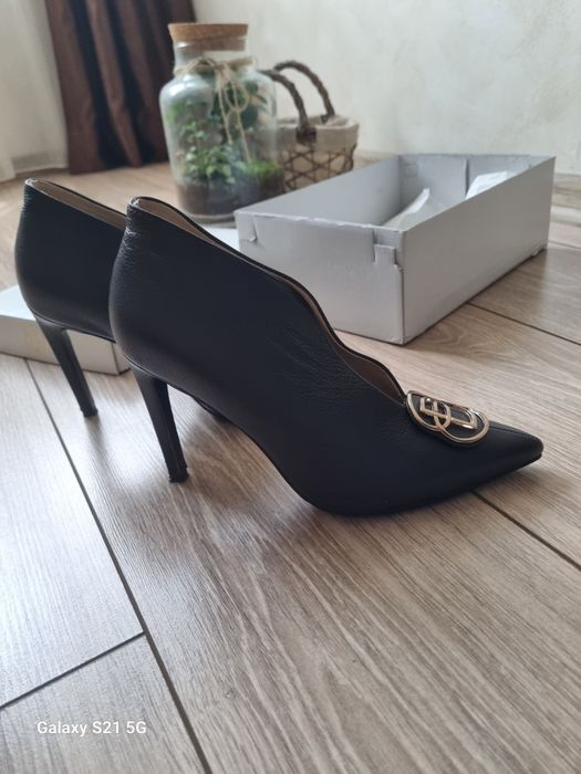 Луксозни дамски обувки Baldowski