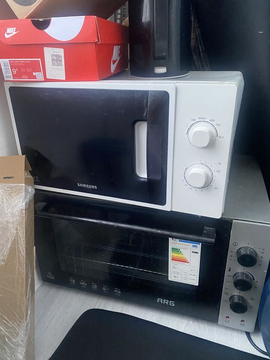 Продаю Микроволновую печь и Духовку