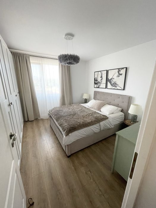 APARTAMENT 3 CAMERE DE VÂNZARE – Rasnov, Brasov | Proprietar