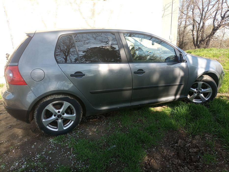 Vând autoturism VW
