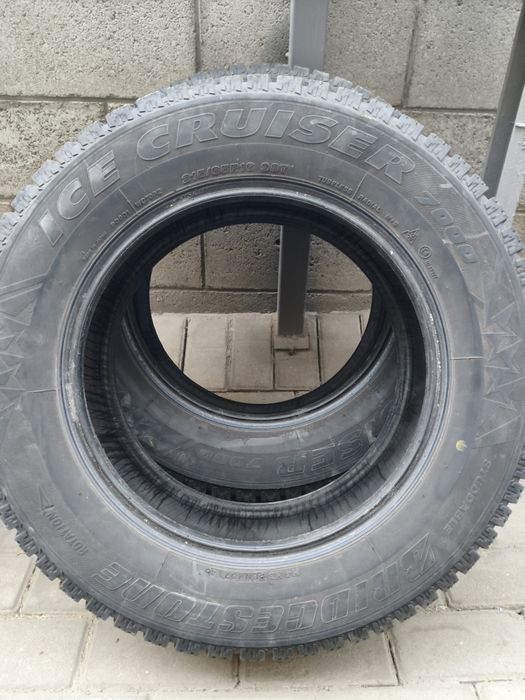 Зимние шины Bridgestone б\у