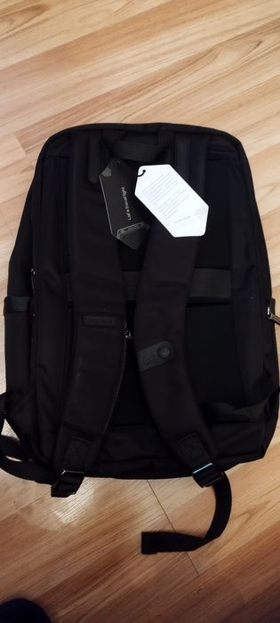 Продам сумки и рюкзаки оригинал