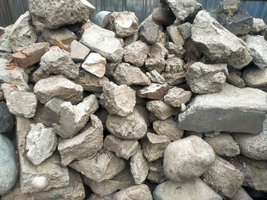 Продаются камни бетон