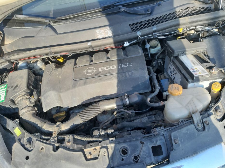 Hayon jante opel corsa motor 1.3