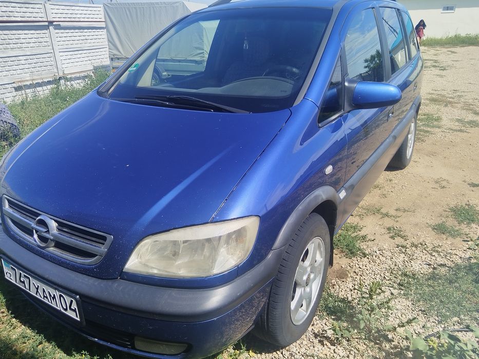 Продам автомобиль Опель  зафира