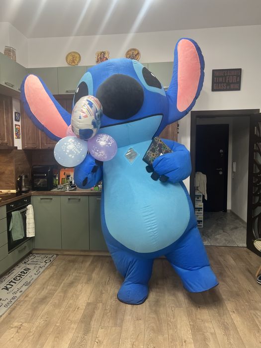 Изненада с Гигантски Стич или Ейнджъл (розов Стич)!