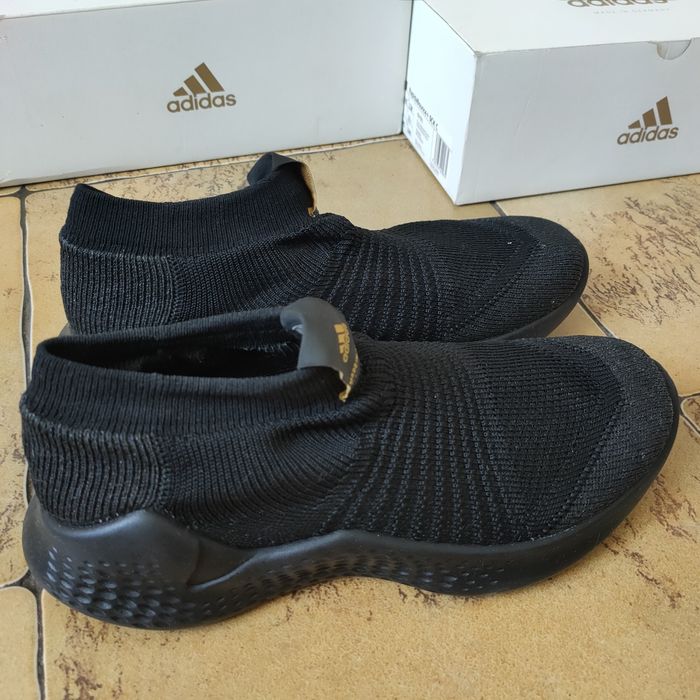 Новые кроссовки Адидас оригинал