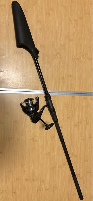 Mulineta Shimano Aero BB C5000 + lanseta Daiwa Black Widow