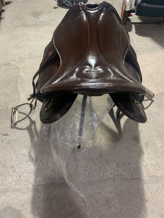 Продам седло афицерское