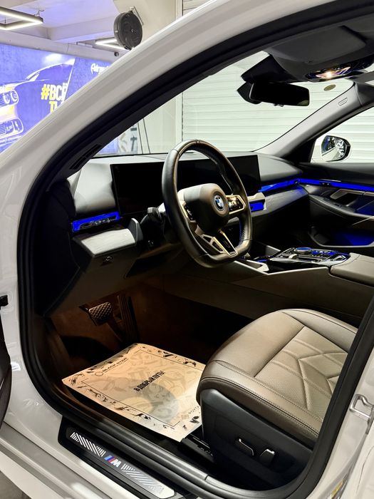 BMW i5 eDrive 2024