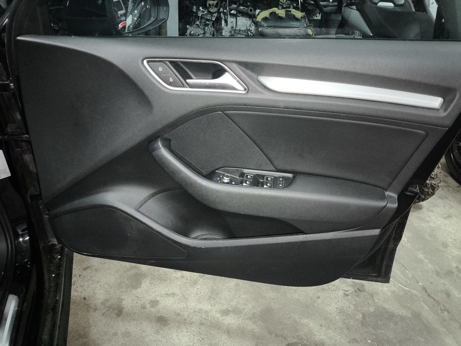 Кожен салон SLine за Audi A3 8v