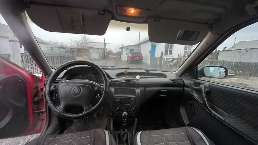 Продам опель астра 1.6