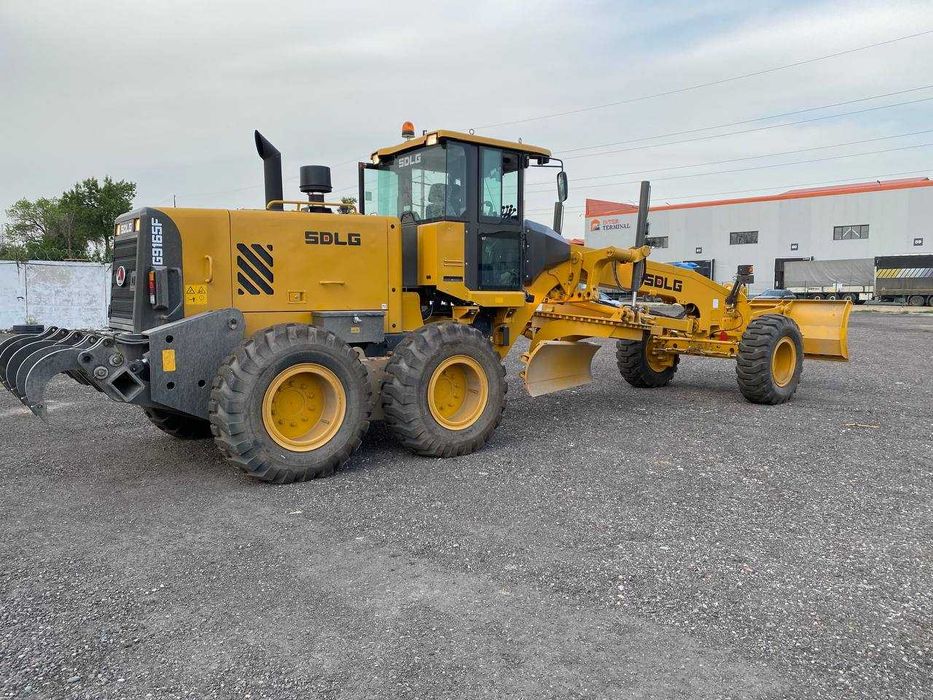 Грейдер SDLG G9165F