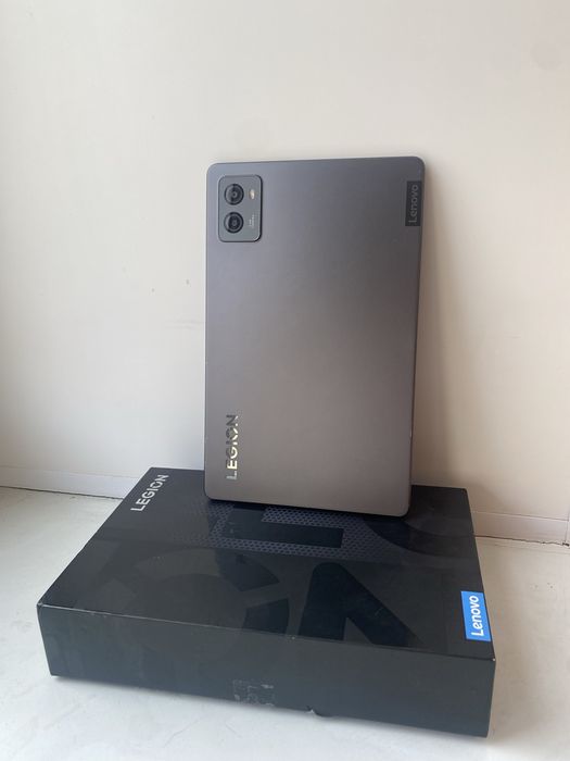 Продам планшет Леново Легион tab y700