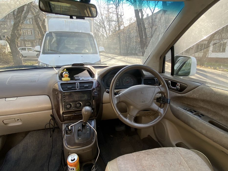 Продам митсубиси шариот