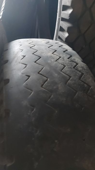 Колёса на грузовую 11R20