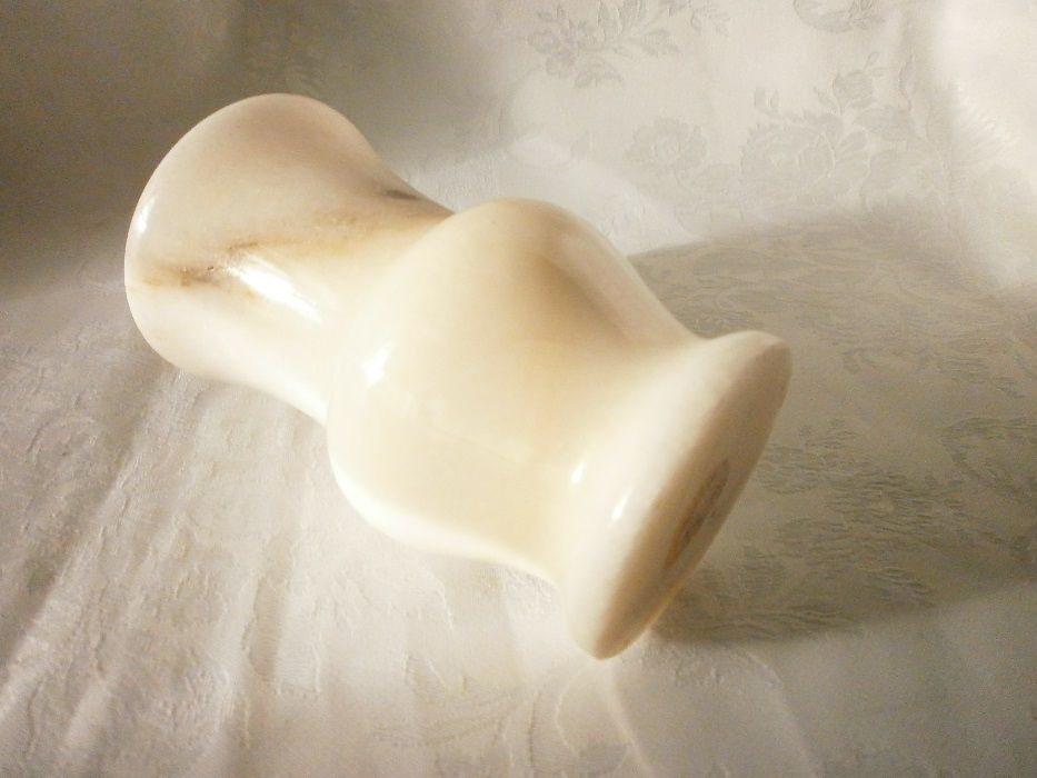 Стара Мраморна Вазичка