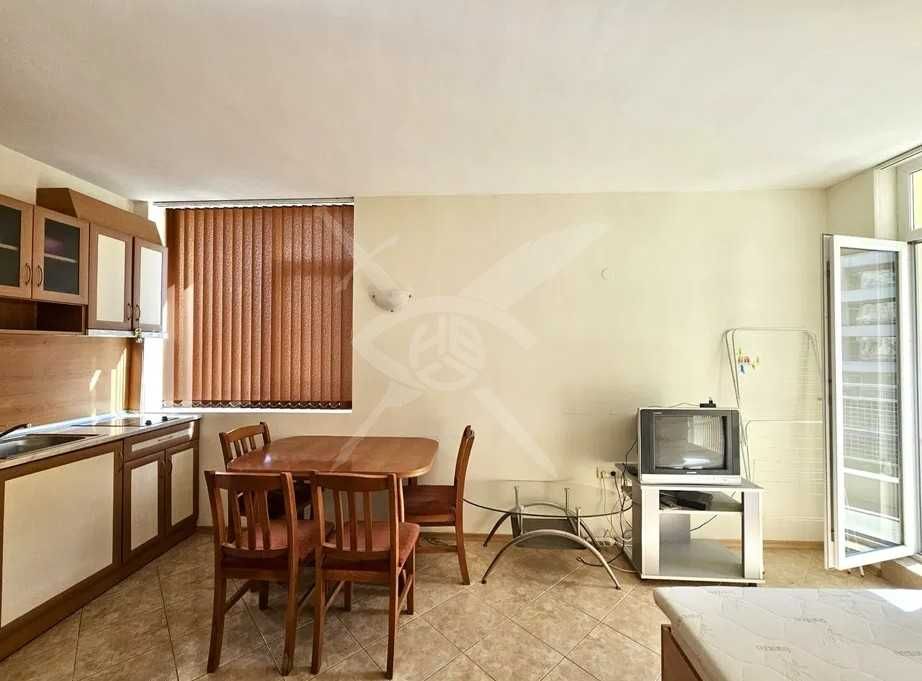 Продава се Едностаен апартамент в к.к. Слънчев бряг - 43 кв.м за 1105 €/кв.м - Снимка #1